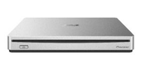 スロットローディング方式のMac用ポータブルBD/DVD/CDライター「BDR-XS07JM」を新発売