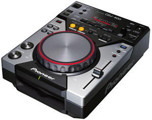 スクラッチ機能を搭載したホームDJの新スタンダードDJ用CDプレーヤー ...